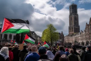 Protest op Bevrijdingsdag tegen Israël in Utrecht