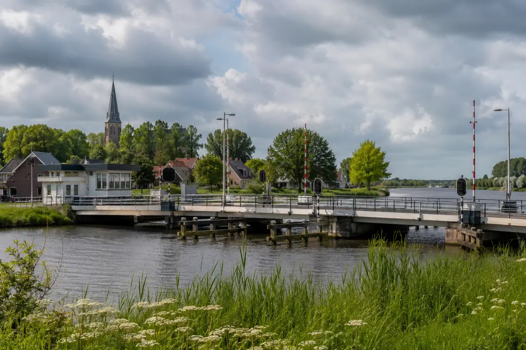 Plan voor meer verkeer door Eembrugge voorlopig van tafel