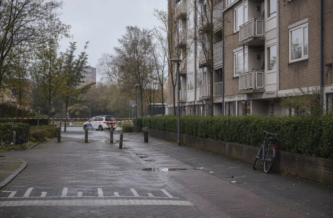 Verdachte van rellen bij Theemsdreef in Utrecht voorlopig vrijgelaten